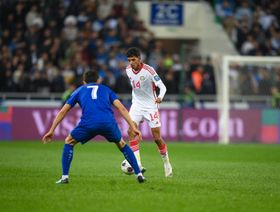 أوزبكستان تحلق في صدارة تصفيات كأس العالم بعد هزيمة الإمارات