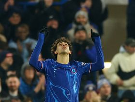 جواو فيلكس على أعتاب النصر وسط جدل حول قيمة الصفقة