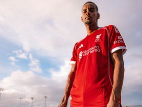 إيزاك يتجاهل نيوكاسل: أريد الألقاب وليفربول فريق مثالي لي