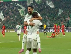ملخص وأهداف مباراة الأهلي والقادسية (2-1) في دوري روشن السعودي
