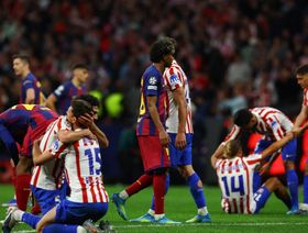 برشلونة يشكو التحكيم رسمياً بعد الخروج من دوري أبطال أوروبا