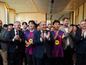 مجلس إدارة برشلونة يوافق للابورتا على الضمان المالي المطلوب