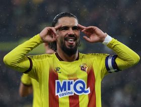 المغربي عمران لوزا يقترب من باناثينايكوس