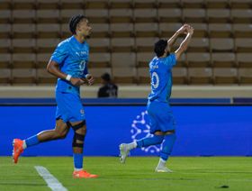 شاهد.. ثنائية سعيد بن رحمة تقود نيوم للفوز على الشباب بدوري روشن السعودي
