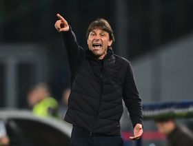 تقرير: مانشستر يونايتد يُجري اتصالات أولية مع المدرب كونتي