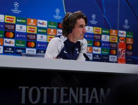 مدرب توتنهام يخوض "تجربة جديدة" ويطمح للقب دوري أبطال أوروبا