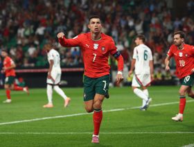 هل يشارك كريستيانو رونالدو في مباراة احتفالية بين البرتغال والمكسيك؟