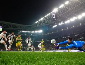 شاهد.. ساسولو يحرج يوفنتوس رغم أزمة "السعال الديكي"