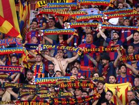 ثورة مشجعين وتهديدات باللجوء للقضاء لمنع نقل مباراة لبرشلونة إلى ميامي