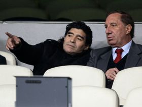 كيف تنبأ أسطورة الأرجنتين بنجاح المغرب قبل 50 عاماً؟