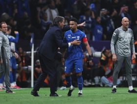 الهلال "يطلب حكاماً أجانب" للديربي الحاسم ضد النصر