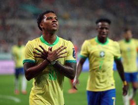 البرازيل تقهر كوريا الجنوبية بخماسية في سيول