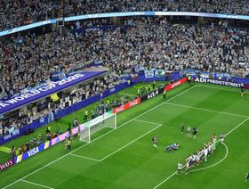 رغم غلاء التذاكر.. ملاعب كأس العالم ممتلئة بنسبة 99.5%