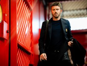 مبيومو وديالو يقودان يونايتد وغوارديولا يعتمد على الشاب آليني