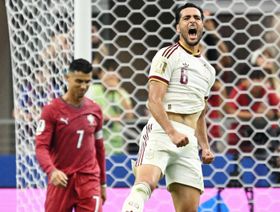 ميرينو في ثوب إنيستا.. ترك طفله من أجل إنقاذ إسبانيا بكأس العالم