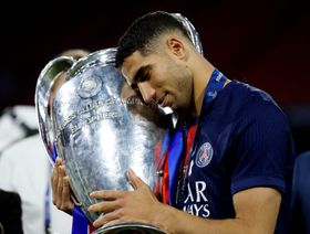 حكيمي: أستحق الكرة الذهبية بعد موسم تاريخي واتهموني زوراً بالاغتصاب