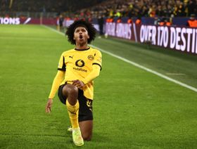 دورتموند يستغل النقص العددي ويسحق فياريال برباعية