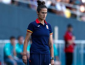 رحيل تومي مدربة إسبانيا بعد الهزيمة في نهائي اليوم أمام إنجلترا