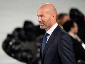 تحديد موعد تدريب زيدان لفرنسا.. والاتحاد يُفسر سبب تأخره