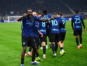 إنتر يحسم مواجهة بولونيا ويستعيد صدارة الدوري الإيطالي