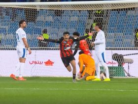 ملخّص وهدفا مباراة الرياض والهلال (1-1) بدوري روشن السعودي