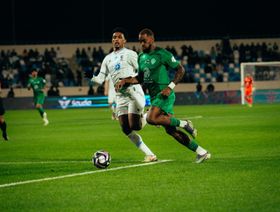 إيفان توني يهدد رقم تيسير الجاسم مع الأهلي في الدوري السعودي