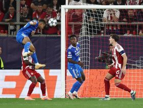 شاهد.. مبابي ينفجر ويسجل "هاتريك" في الشوط الأول ضد أولمبياكوس