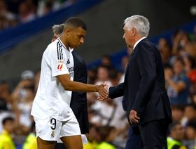 اختيارات كارلو أنشيلوتي لأفضل لاعب في العالم 2025