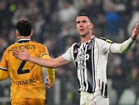 رغم إغراءات ميلان وبايرن.. فلاهوفيتش مستعد للبقاء مع يوفنتوس