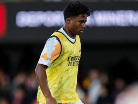 والد إندريك يشجّع بالميراس على استعادته من ريال مدريد