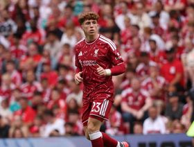 فيكتور مونيوز يرشح نفسه خليفة لمحمد صلاح في ليفربول