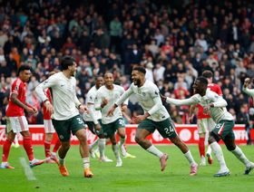 تشيلسي "غير المنضبط" يقتحم المربع الذهبي بعد فوز بـ10 لاعبين