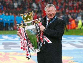 أليكس فيرغسون يحذر مانشستر يونايتد من مصير مظلم