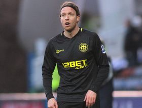 سجن نجم سابق بالدوري الإنجليزي لدوره في عصابة تهريب مخدرات