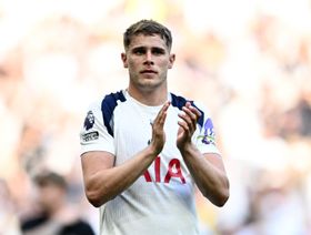 237 مليون يورو.. فان دي فين يكشف معالم عصر جديد في توتنهام