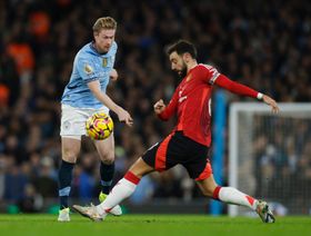 بالأرقام.. صلاح ينتزع لقب "ملك الأسيست" من برونو ودي بروين