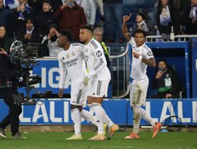 تشكيلة ريال مدريد المتوقعة ضد إشبيلية.. استمرار الثلاثي الناري؟