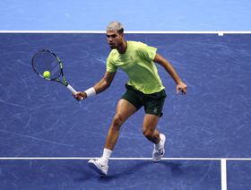 انتصار جديد لكارلوس ألكاراز في البطولة الختامية للتنس