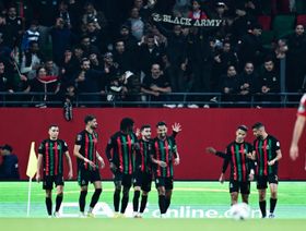 الاتحاد الإفريقي يدين "المخالفات الخطيرة" للجيش الملكي ضد الأهلي