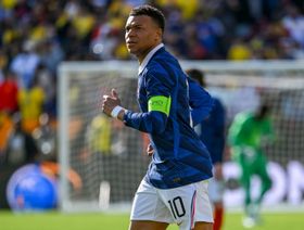 فرنسا في صدارة التصنيف العالمي وقفزات عربية قبل المونديال