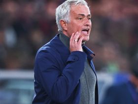 جوزيه مورينيو يطالب ريال مدريد بـ5 صفقات لدعم الوسط والدفاع