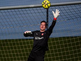 تير شتيغن يتعرض لـ"إصابة خطيرة".. وجيرونا يدرس إنهاء إعارته