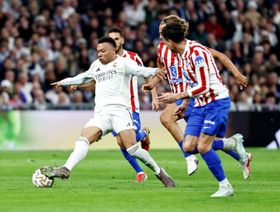 يتمشى في برنابيو.. كيليان مبابي يواجه انتقادات لاذعة في إسبانيا بعد الديربي