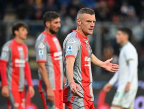 جيمي فاردي يسجل انجازاً إنجليزياً فريداً في الدوري الإيطالي