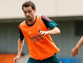 "سعيد بوجودي هنا".. برناردو سيلفا يبدأ مسيرته مع ريال مدريد