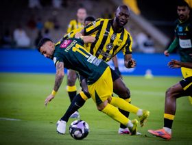 التعادل السلبي يحسم الشوط الأول بين الاتحاد والخليج بالدوري السعودي