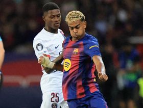 إعلامي فرنسي يكشف خطة باريس سان جيرمان للتعاقد مع لامين يامال