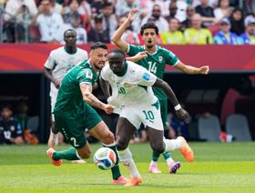 شاهد.. هدف خاطف وطرد مبكر يربكان بداية العراق أمام السنغال