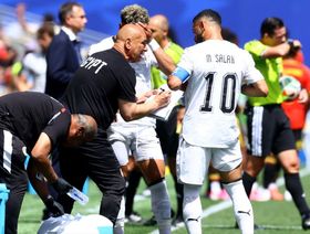 حسام حسن يوجه تحذيراً "شديد اللهجة" للاعبي منتخب مصر
