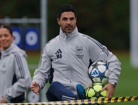 ميكيل أرتيتا: أرسنال يخوض معارك في إنجلترا ودييغو سيميوني استثنائي